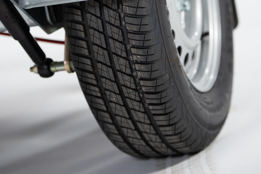 Neumáticos. Nuestros remolques tienda Onroad están equipados de serie con neumáticos equilibrados para ofrecer el mayor confort de conducción.